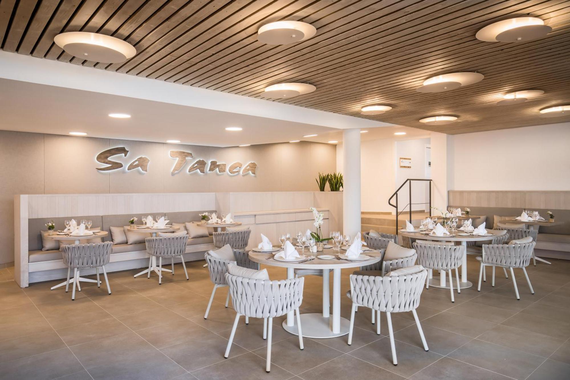 Barcelo Nura Hotel Sant Lluis Luaran gambar